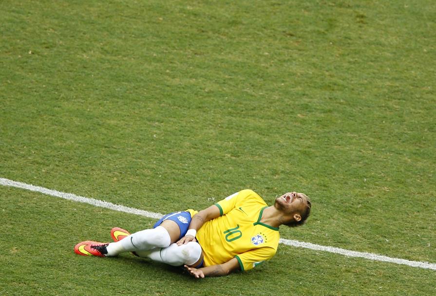 Il dolore di Neymar. Reuters